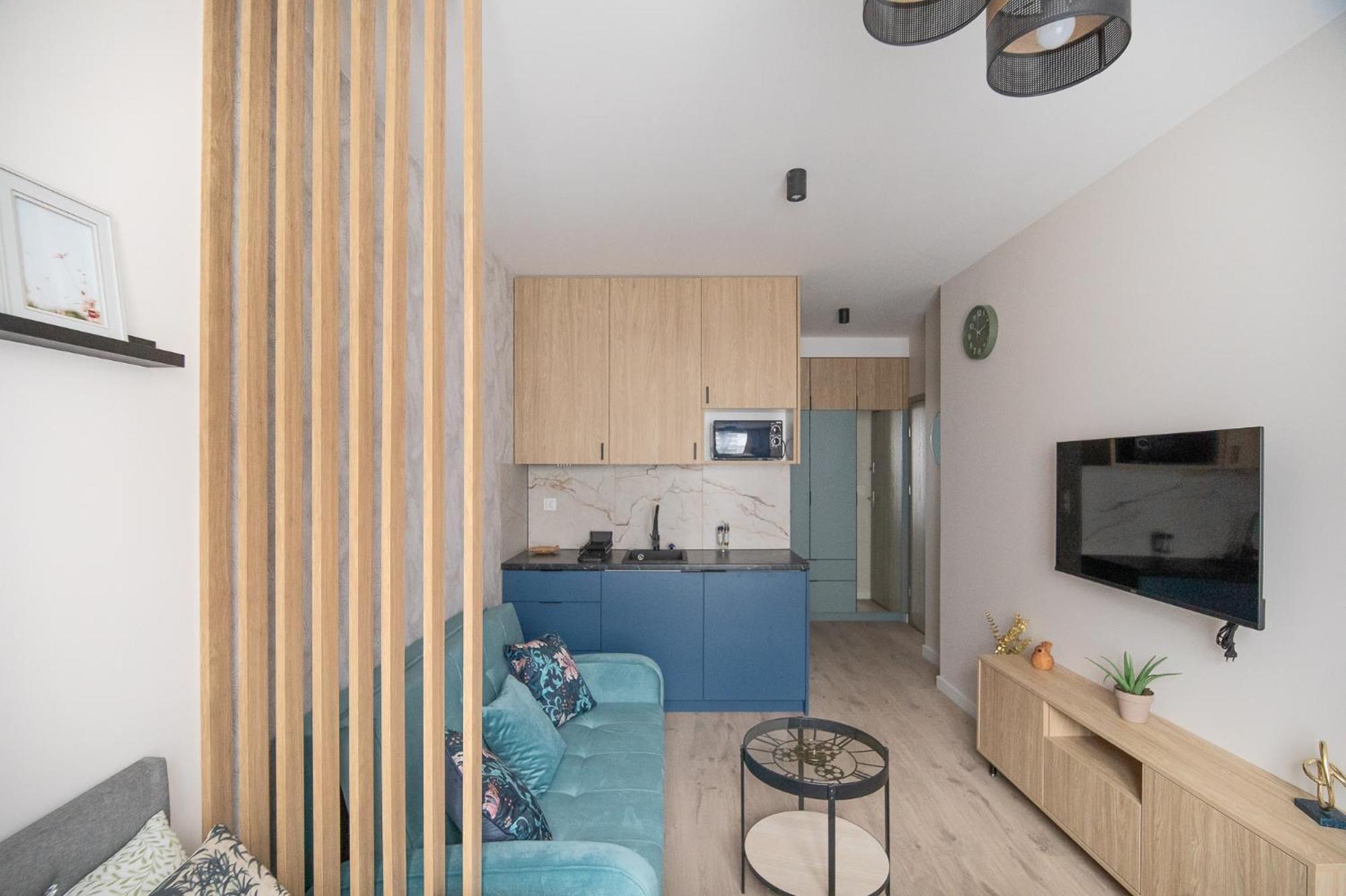 Ministudios Ursus Warszawa Eksteriør billede