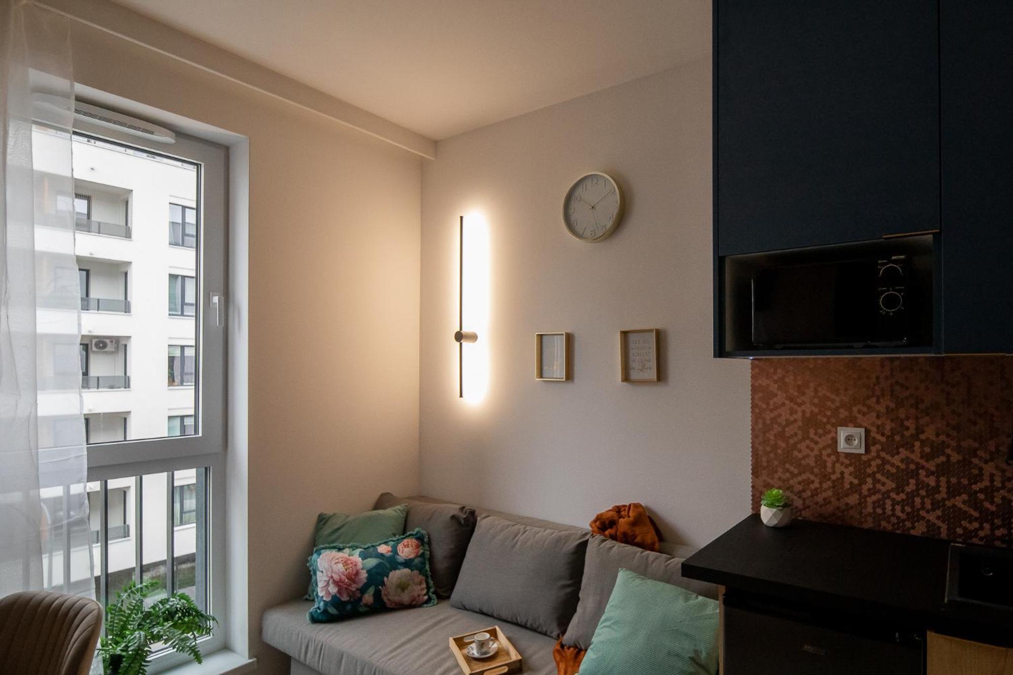 Ministudios Ursus Warszawa Eksteriør billede