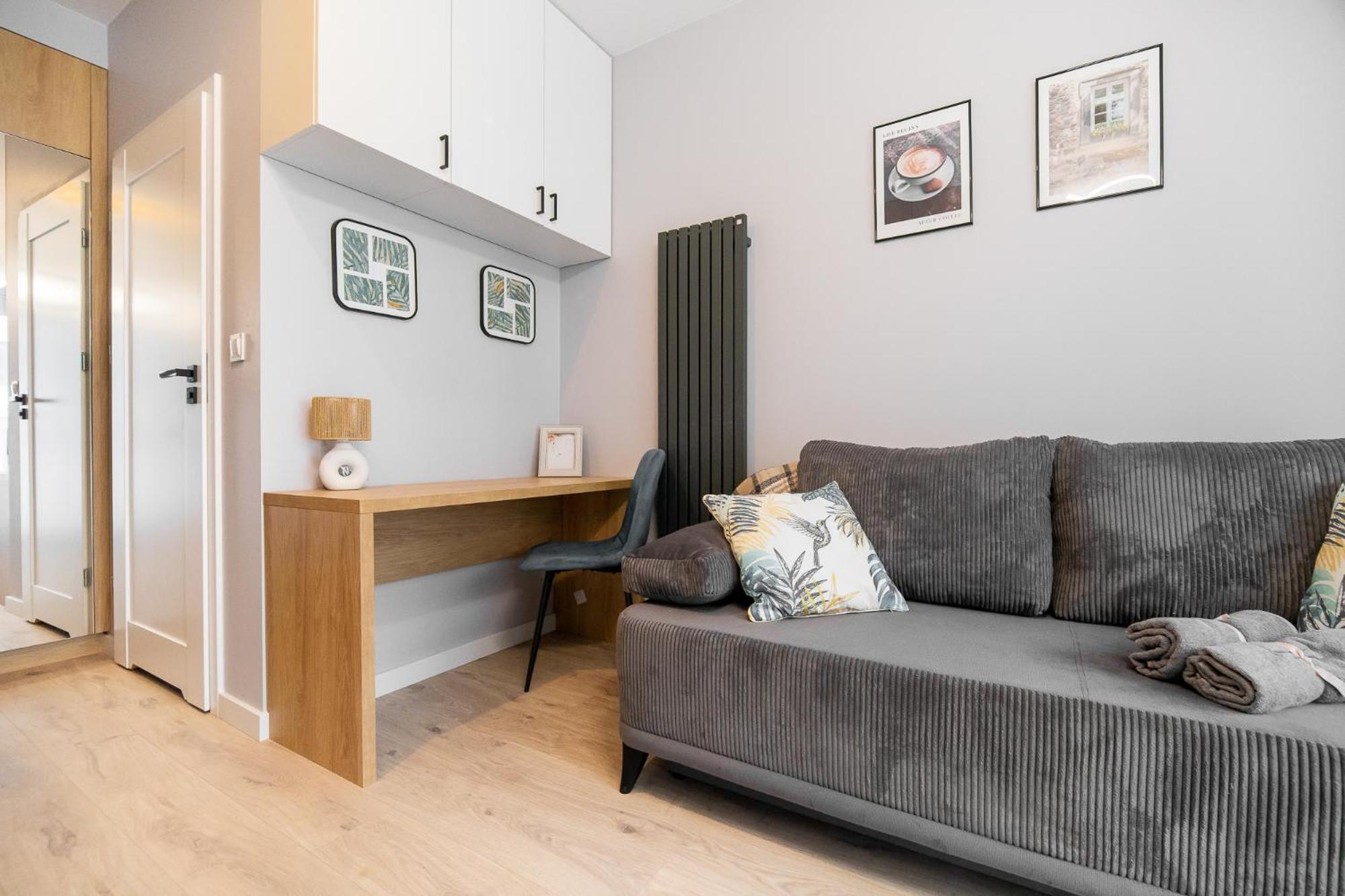 Ministudios Ursus Warszawa Eksteriør billede