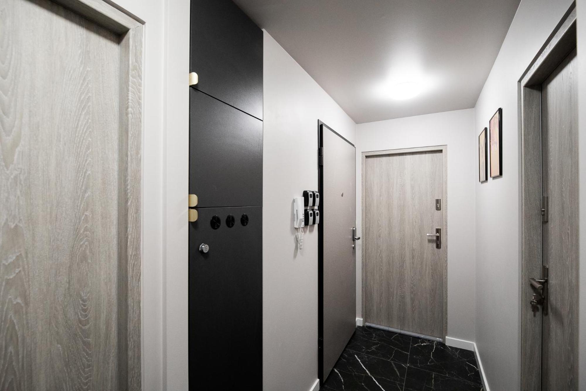 Ministudios Ursus Warszawa Eksteriør billede
