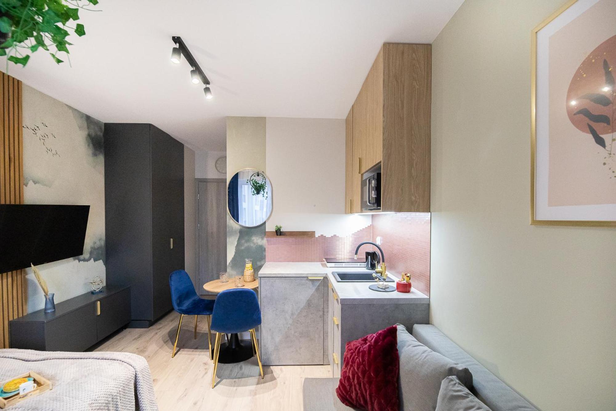 Ministudios Ursus Warszawa Eksteriør billede