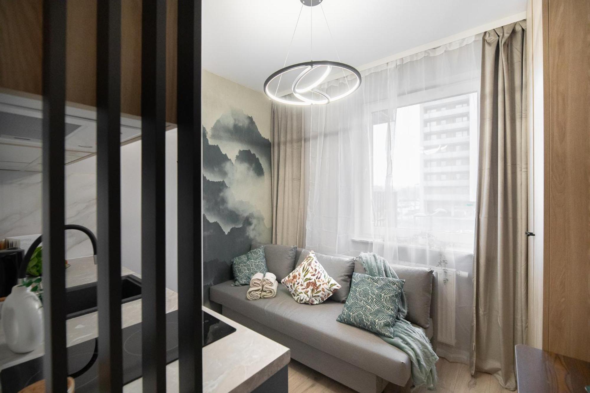 Ministudios Ursus Warszawa Eksteriør billede