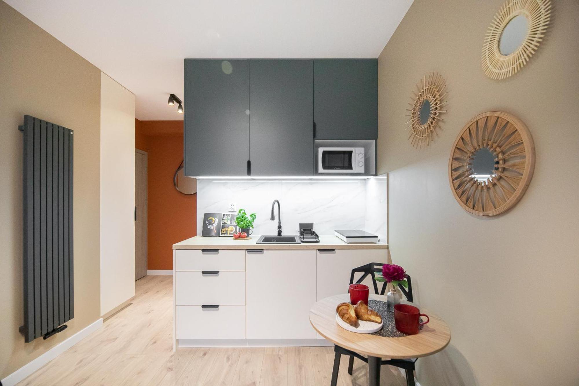 Ministudios Ursus Warszawa Eksteriør billede